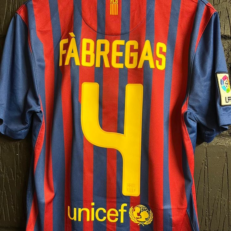 Nike Barcelona 2011/12 - Home Shirt - Small - Nike - Fabregas 4 product image